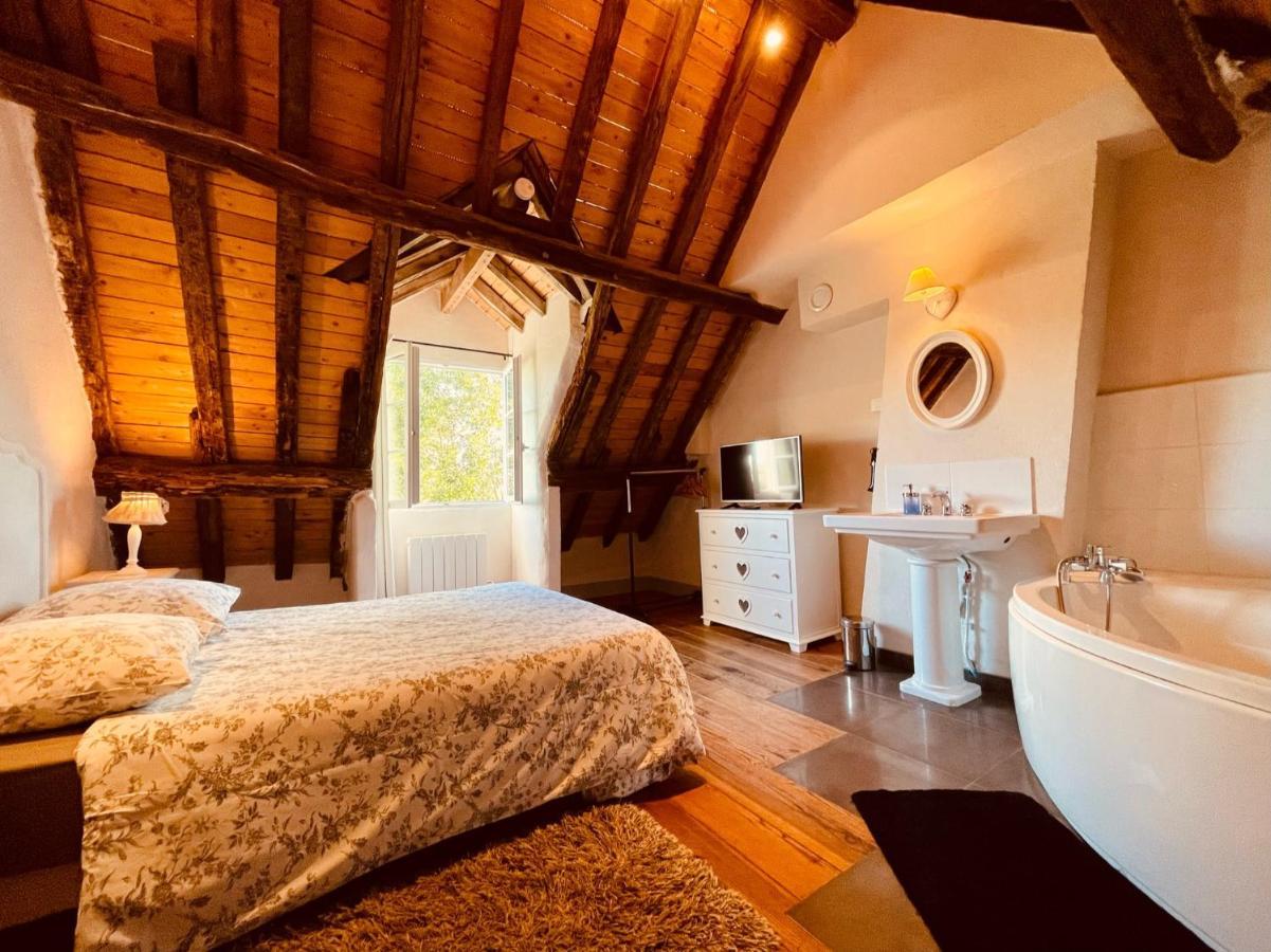 Domaine Du Moulin de Champie - Versailles - Gites&Suites Plaisir Buitenkant foto